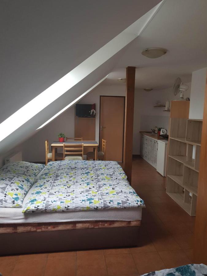Penzion U Polenu Trzeboń Zewnętrze zdjęcie